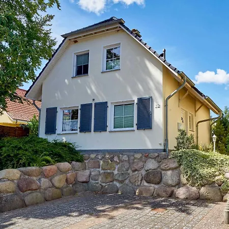 Kluenderberg In Mit Kamin, Terrasse, Strandkorb Apartment *